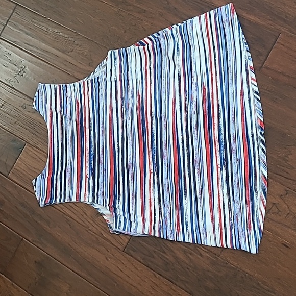💥3for$12💥 Kim Rogers Multicolor Striped Sleeveless Top size 1X - Picture 2 of 7